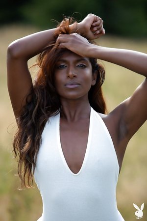 Beautiful nubian Nirmala Fernandes takes off her sexy white dress and poses naked